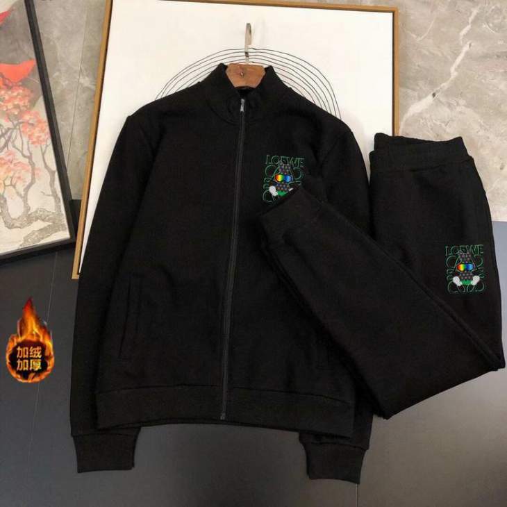 Picture of Loewe Sweater Suits _SKULoeweM-4XLkdtn3440688